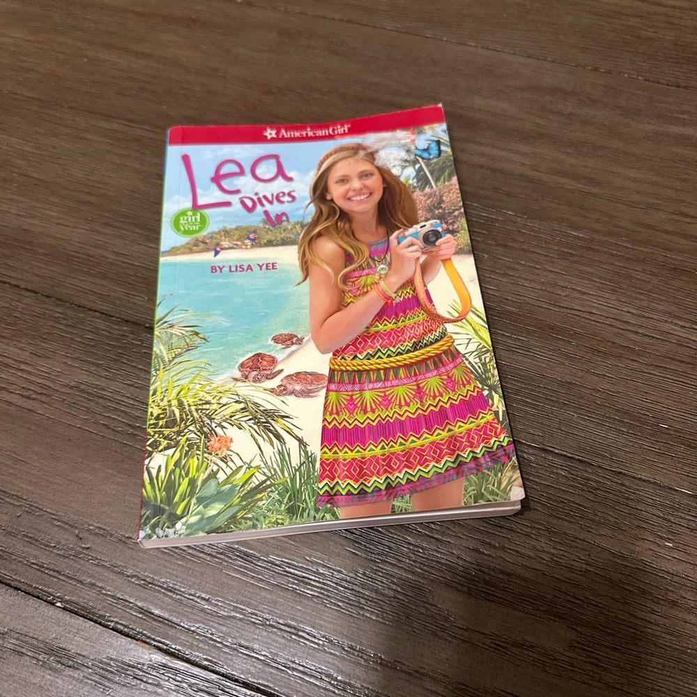 American Girl "Lea Dives In" Paperback Book - By Lisa Yee